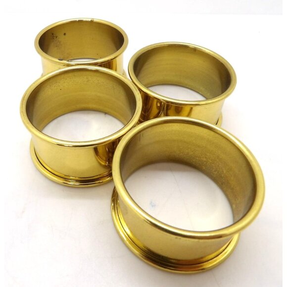 Gold Dinner Napkin Rings Metal Set of Four New - Picture 2 of 3